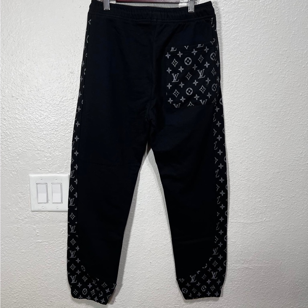 Louis Vuitton Joggers size M